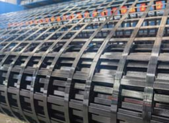 浦江钢塑土工格栅：基建“隐形脊梁”的绿色智造与长寿命进化论